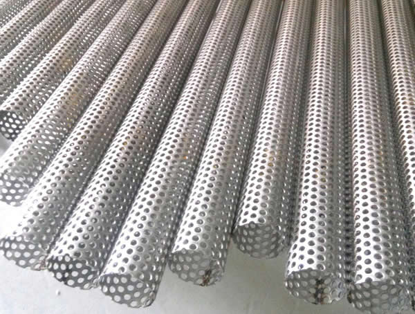 Welded Filter Tubing of Perforated Stainless Steel